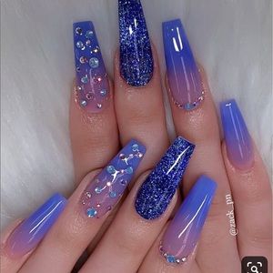 Meet your Posher, Raquel